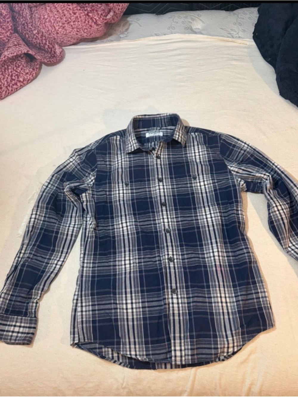 Men's Blue Plaid Long-Sleeve Button-Down Shirt